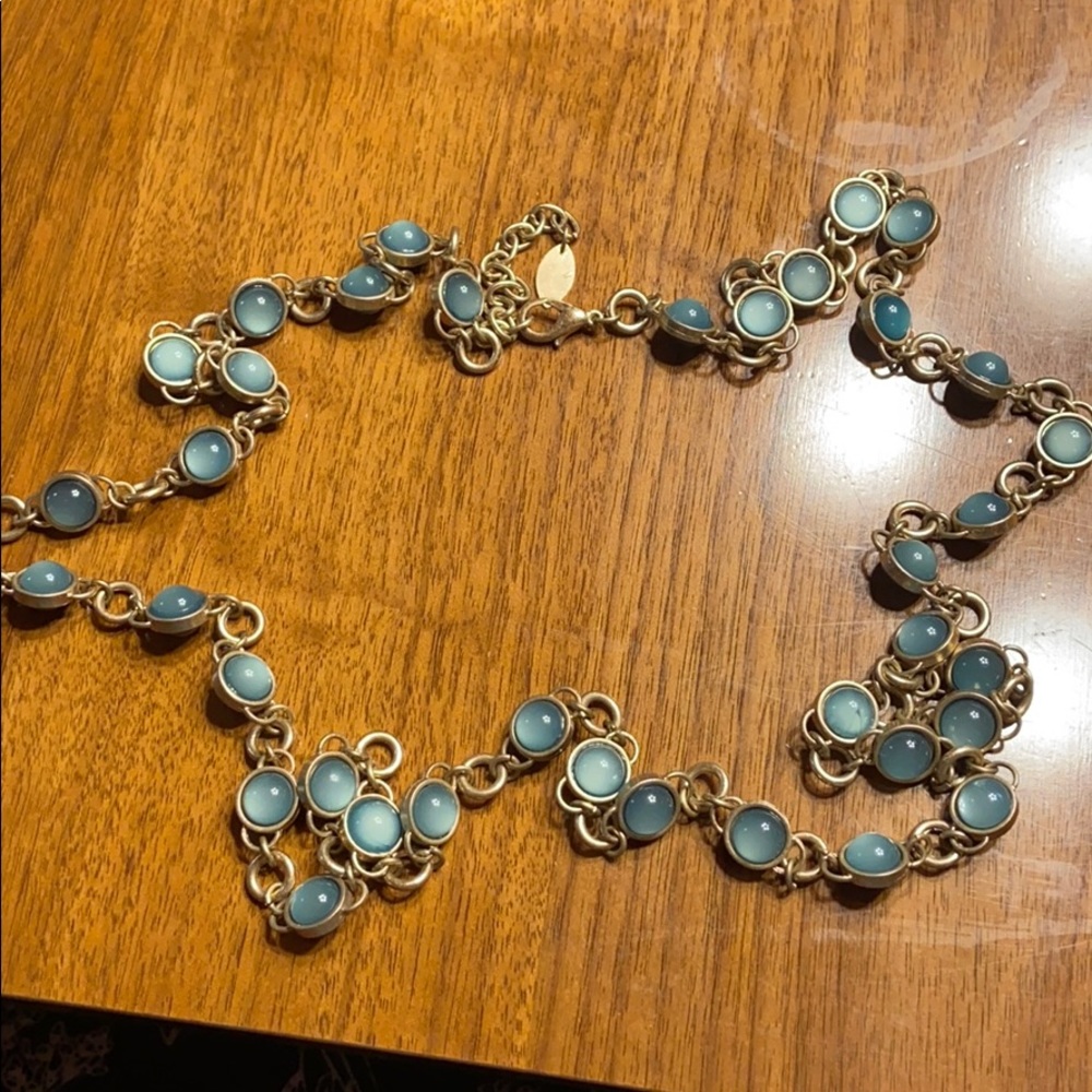 Gold tone and green necklace